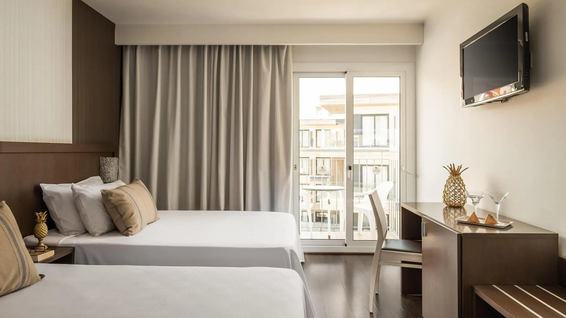 Hotel Alegria Mariner Lloret de Mar 4*,
